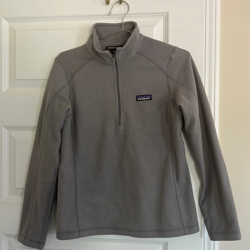 Patagonia half zip  pullover